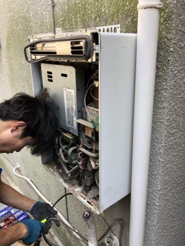 9866cfd3-2a7a-46e2-a498-7442f584ac8d